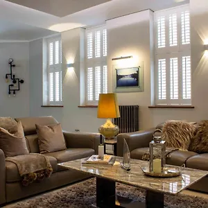  Apartment Liberty At Utopia Penthouse By Mgroupsa