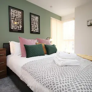  Apartment Meridian Quay By Mia Living 2 Bedroom Near The Sea